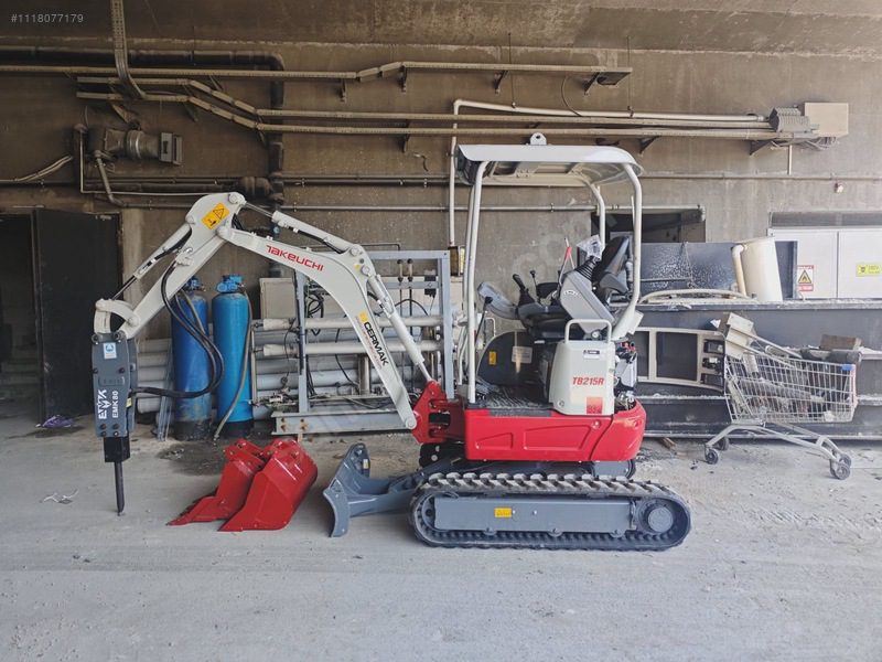 Kiralık 2 Ve 5.5 Tonluk Mini Eskavatör Kırıcılı Makıne