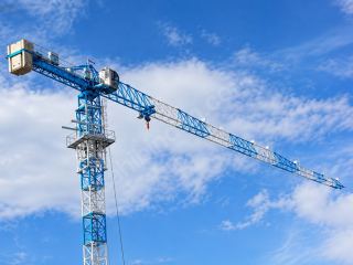 96 Metre Yüksekliğe Çıkabilen Kule Vinç