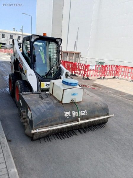 Kiralık Bobcat Kova Catal Süpürge