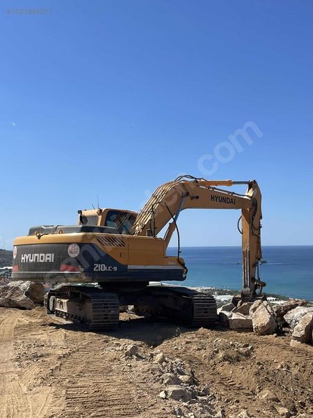 Hyundai 210-9 Kırıcılı Kiralık