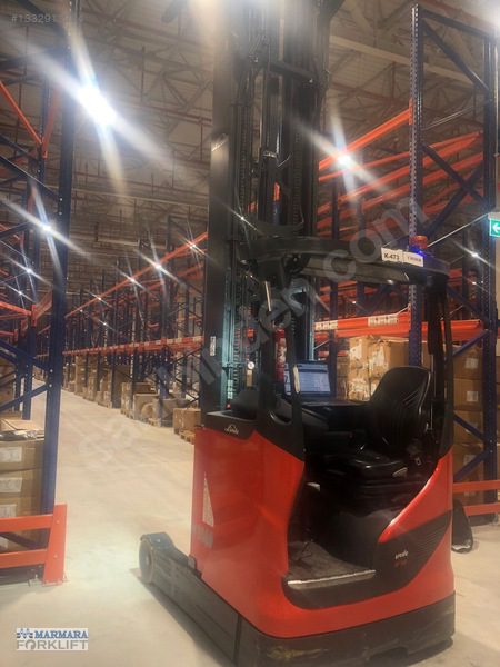 Linde 11 Metre Reach Truck